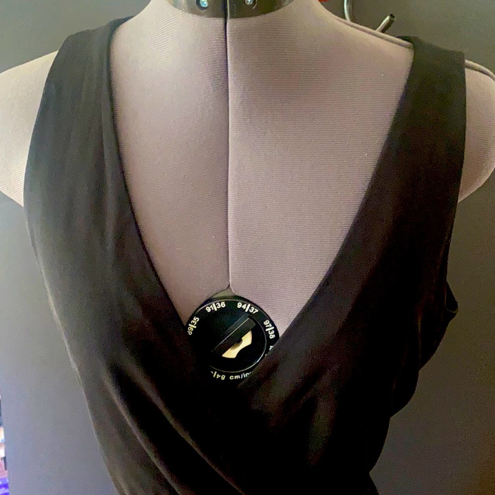 Banana Republic cross front midi. Size L.